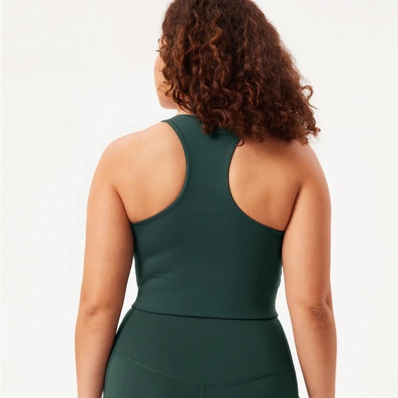 Girlfriend Collective Set Paloma Racerback Bra + High Rise Compression Leggings - Picture 15 of 15